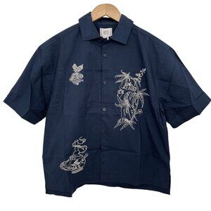 Urban Outfitters Fairy Embroidered Short Sleeve Button Down Shirt Men's Medium